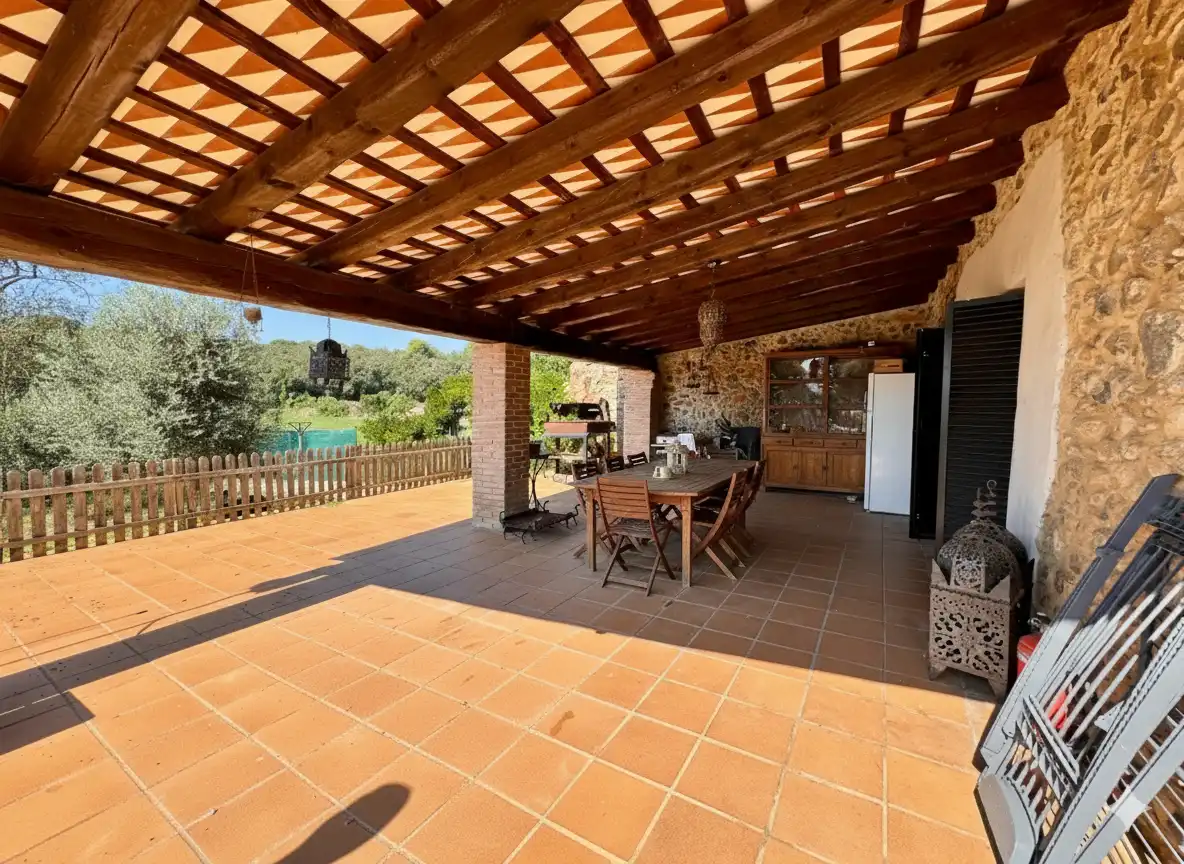 Terrassa de Finca rústica en venda en Cruïlles, Monells I Sant Sadurní de L'Heura amb Aire condicionat, Calefacció i Jardí privat