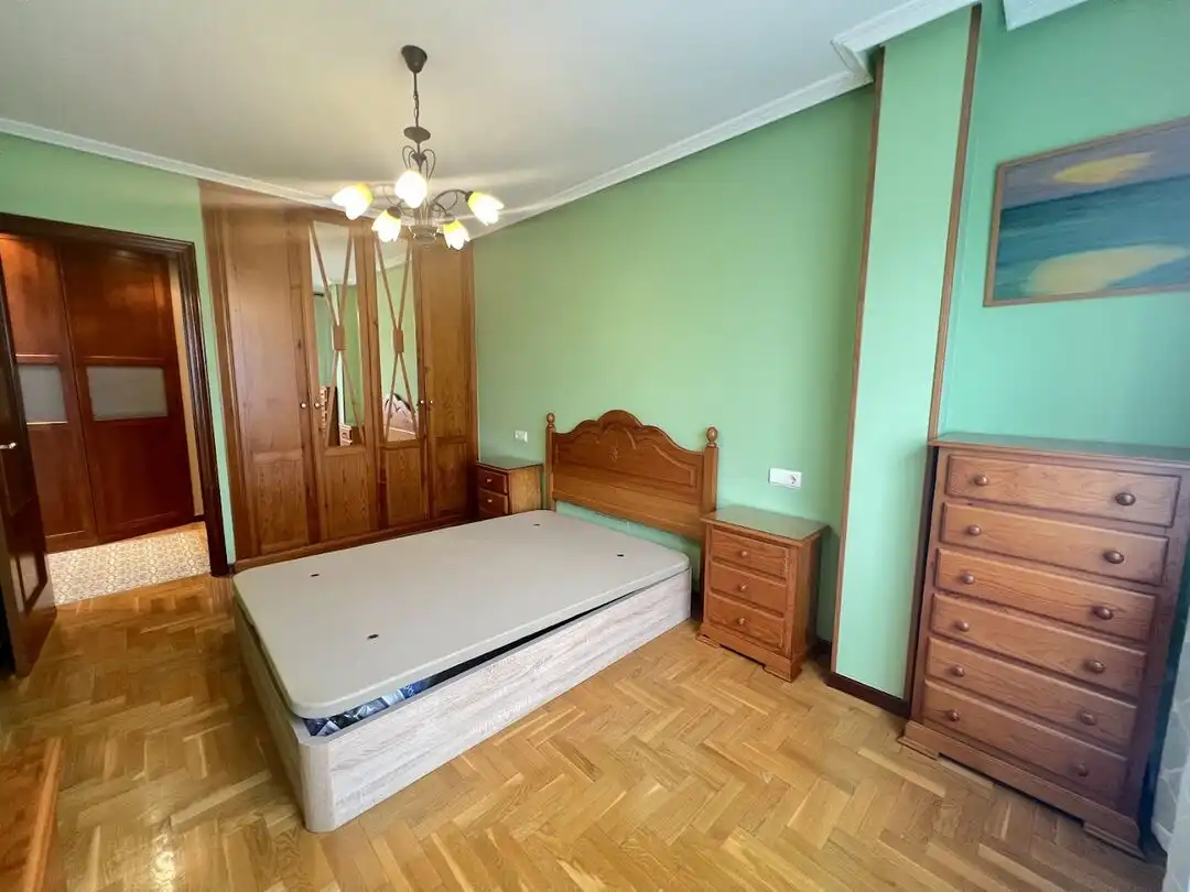 Bedroom of Flat for rent in Siero  with Heating and Storage room