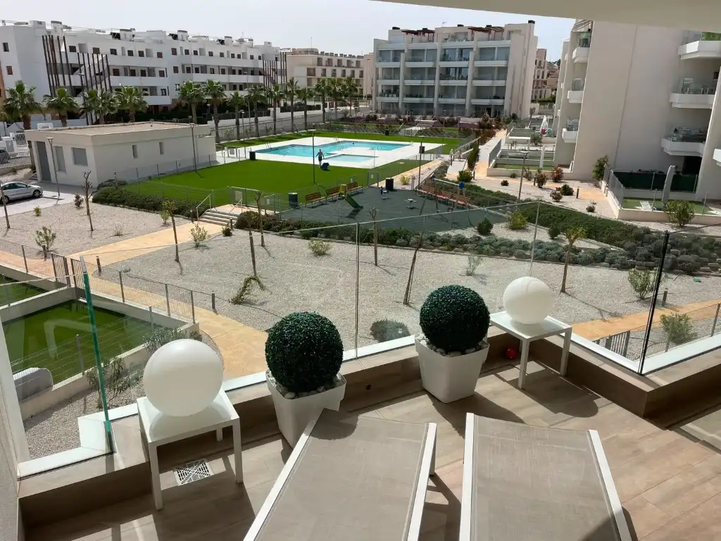 Terrassa de Apartament en venda en Orihuela amb Aire condicionat, Terrassa i Moblat