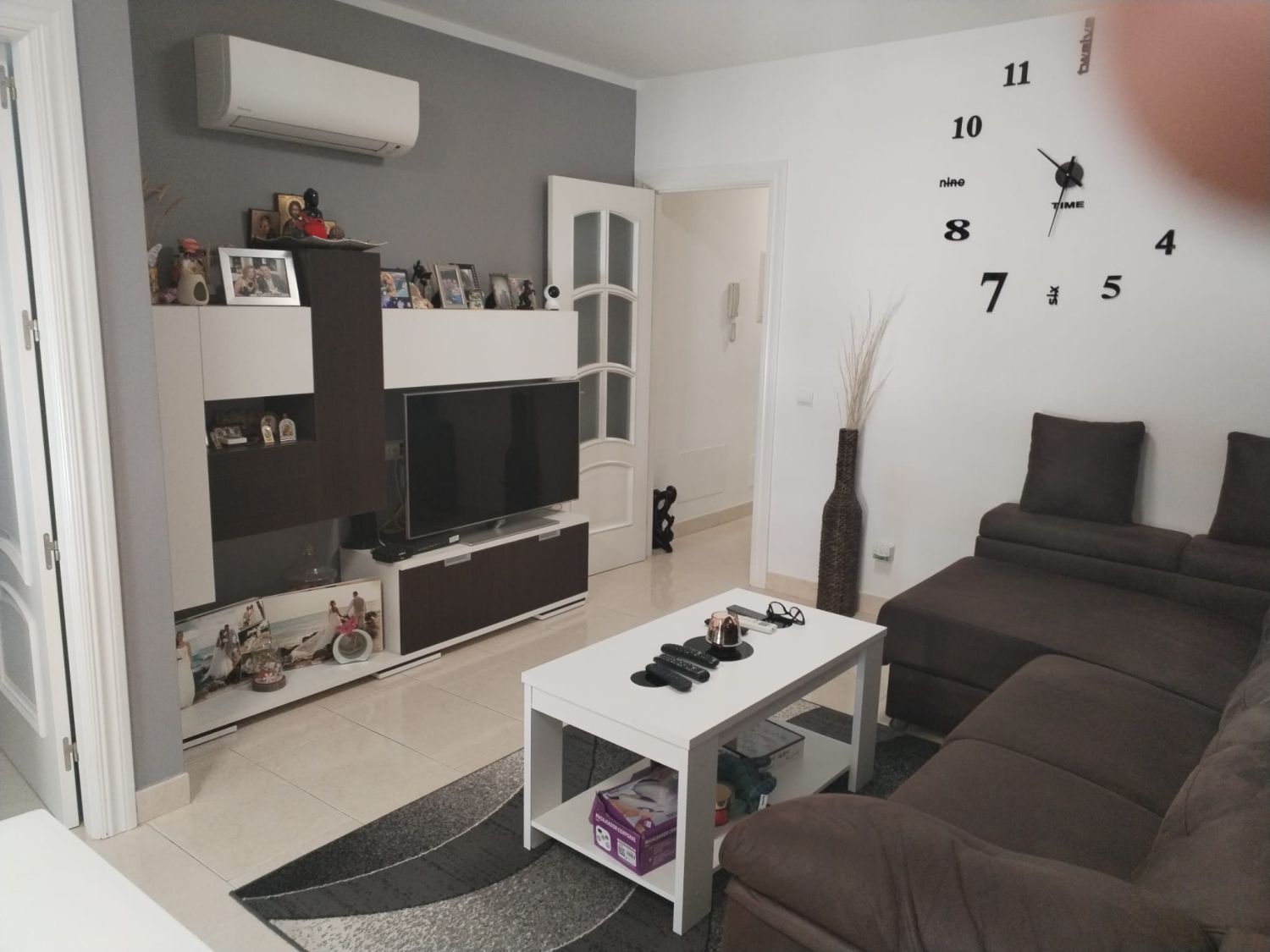 Living room of Flat for sale in Vélez-Málaga  with Air Conditioner and Terrace