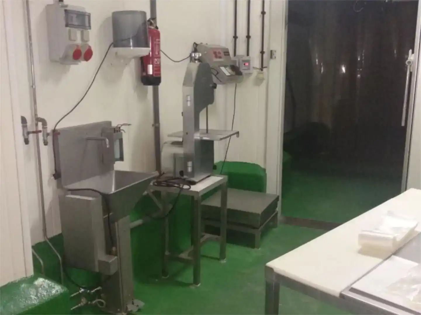 Küche von Fabrikhallen zum Verkauf in Sorihuela