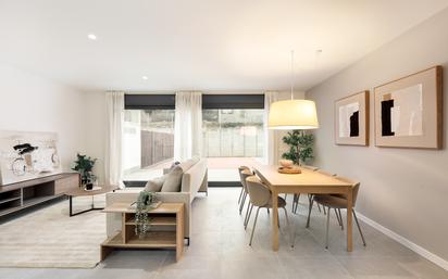 Living room of Single-family semi-detached for sale in  Lleida Capital  with Air Conditioner and Balcony