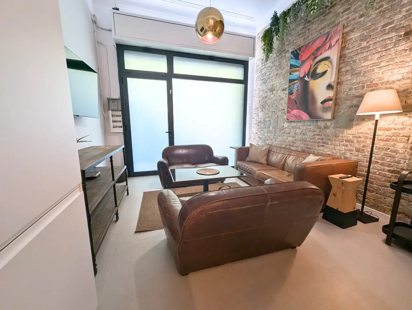 Sala d'estar de Planta baixa en venda en Barcelona amb Terrassa