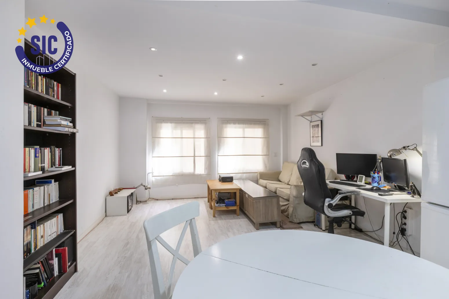 Flat for sale in  Valencia Capital