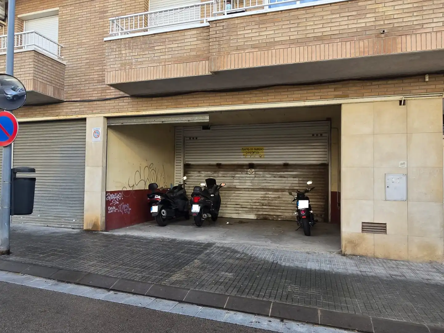 Parking for sale in Carrer de Narcís Monturiol, imagen 4