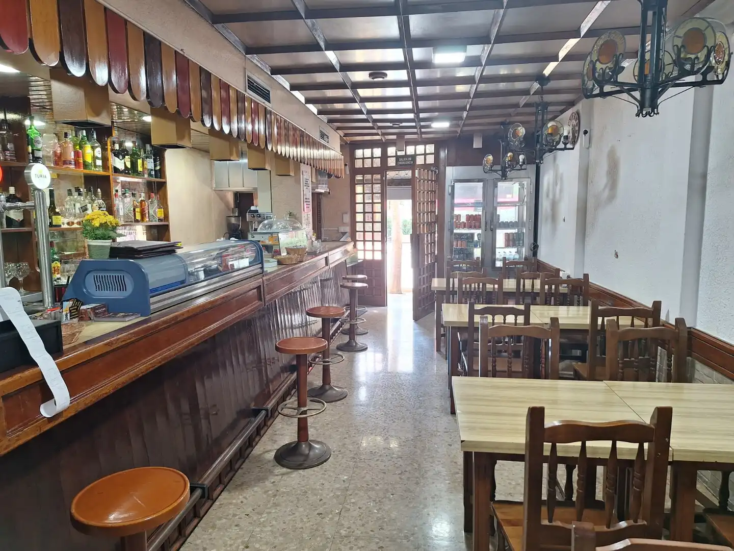 Business premises for transfer in Les Corts, imagen 12