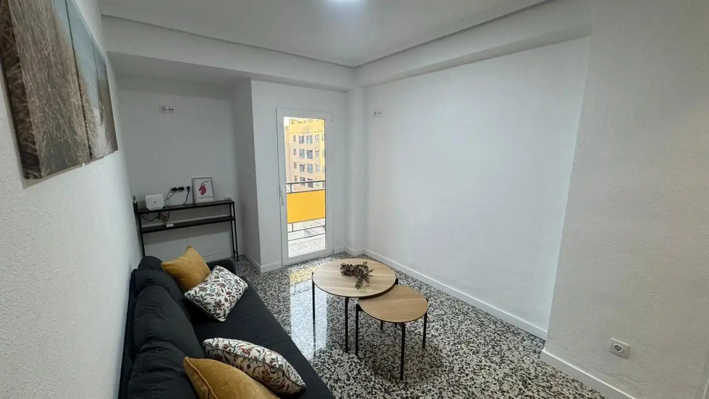 Habitación en Mestre Marçal, Torrefiel