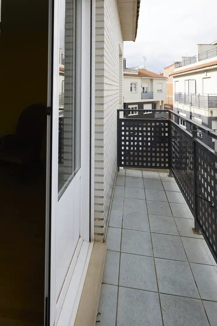 Terrassa de Casa adosada en venda en Rincón de Soto amb Calefacció, Parquet i Terrassa