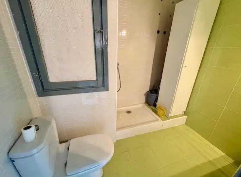 Baño de Piso en venta en Castellón de la Plana / Castelló de la Plana con Terraza