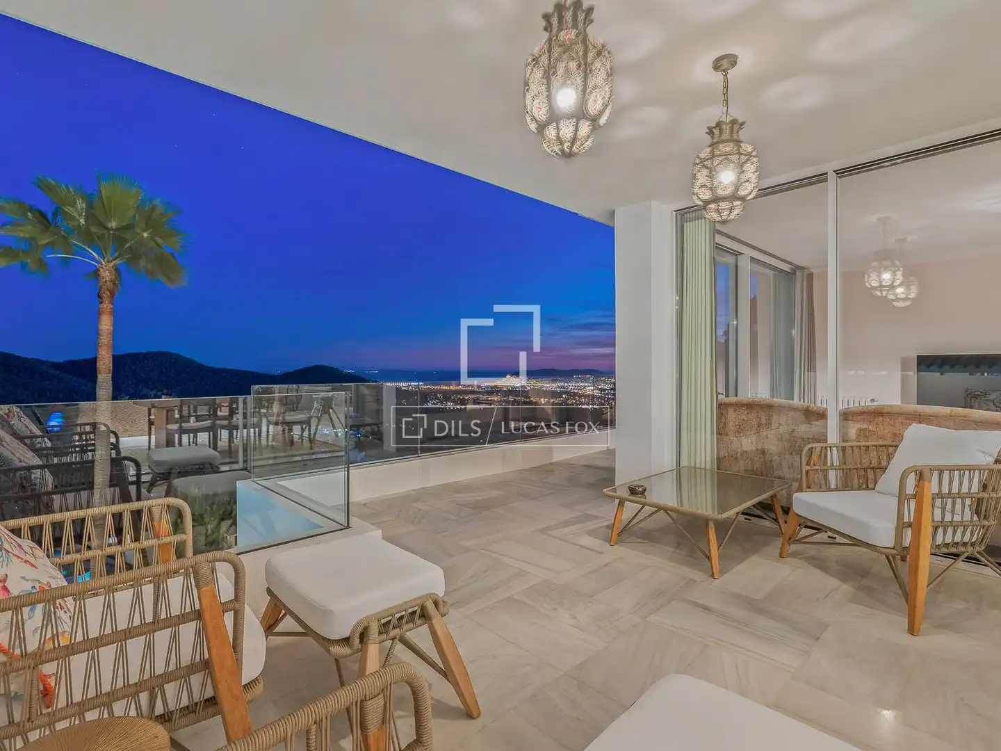 Terrace of Houses for sale in Santa Eulària des Riu  with Air Conditioner, Heating and Private garden