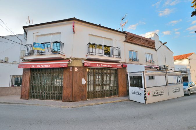 Exterior view of Single-family semi-detached for sale in Ronda  with Air Conditioner, Terrace and Balcony
