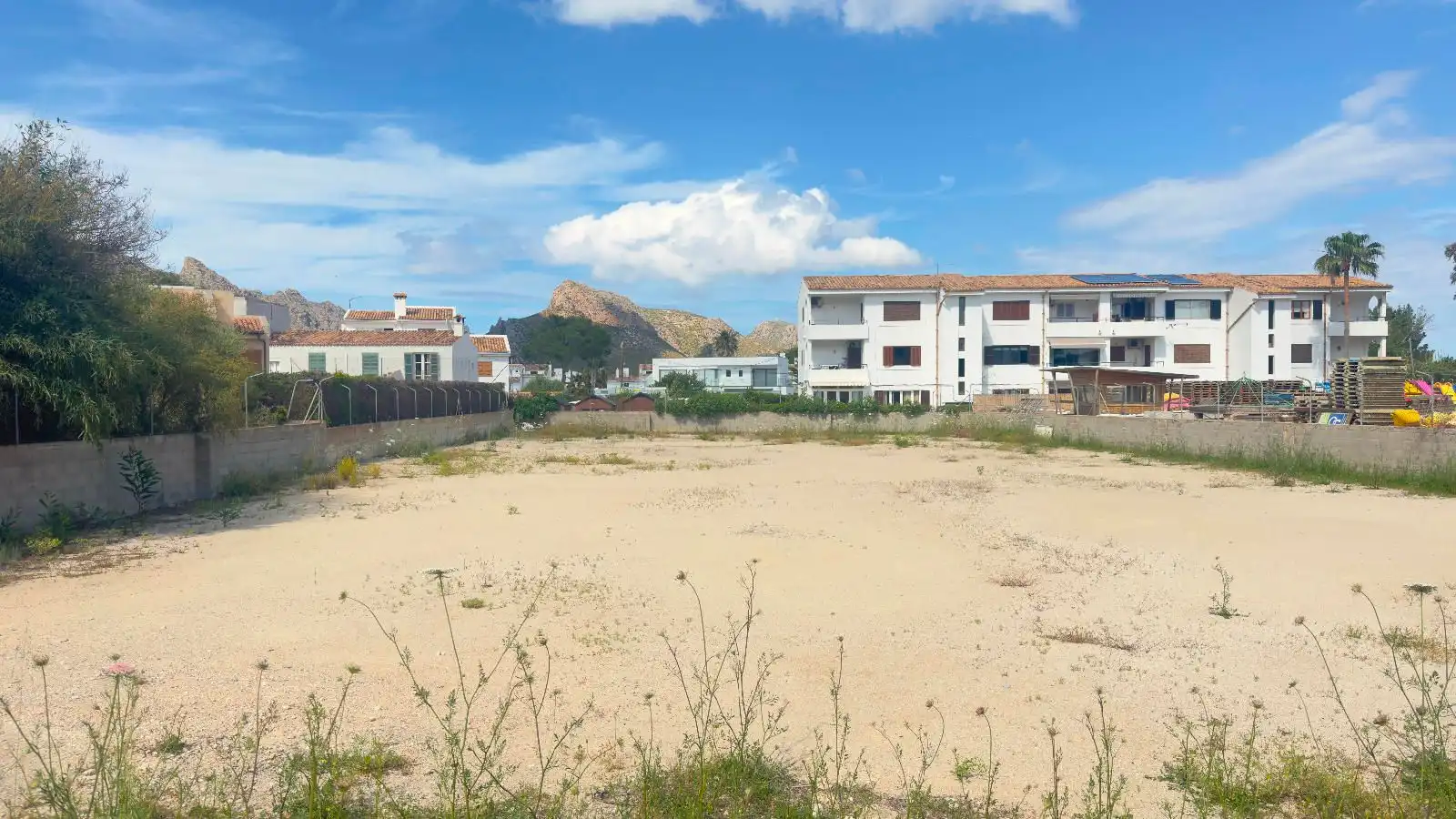 Terreny industrial en venda en Pollença