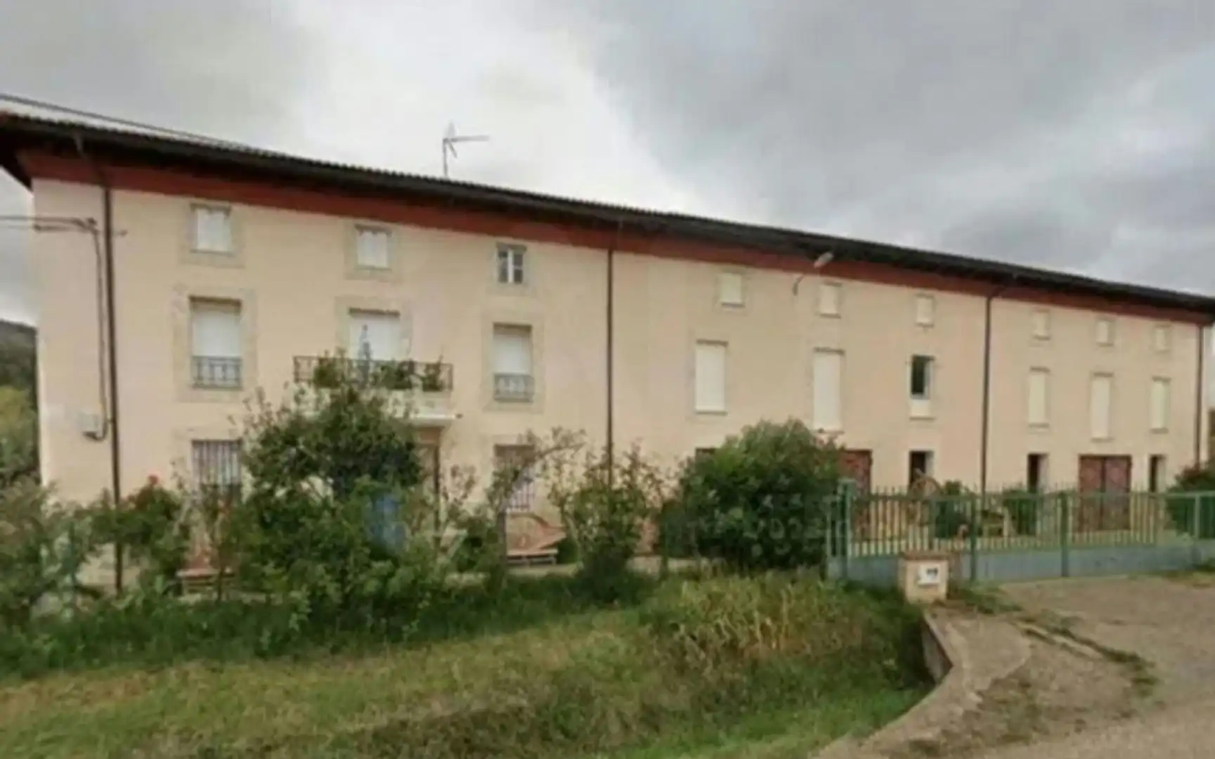 Vista exterior de Finca rústica en venda en Quintanaélez amb Calefacció i Terrassa