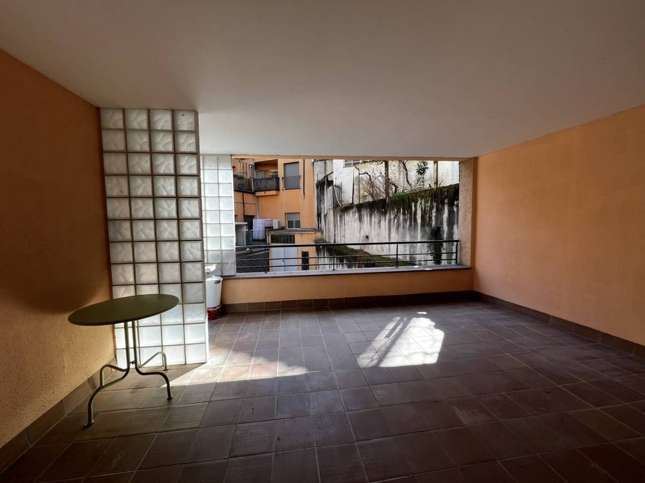 Piso en venta en Centelles con Calefacción y Terraza