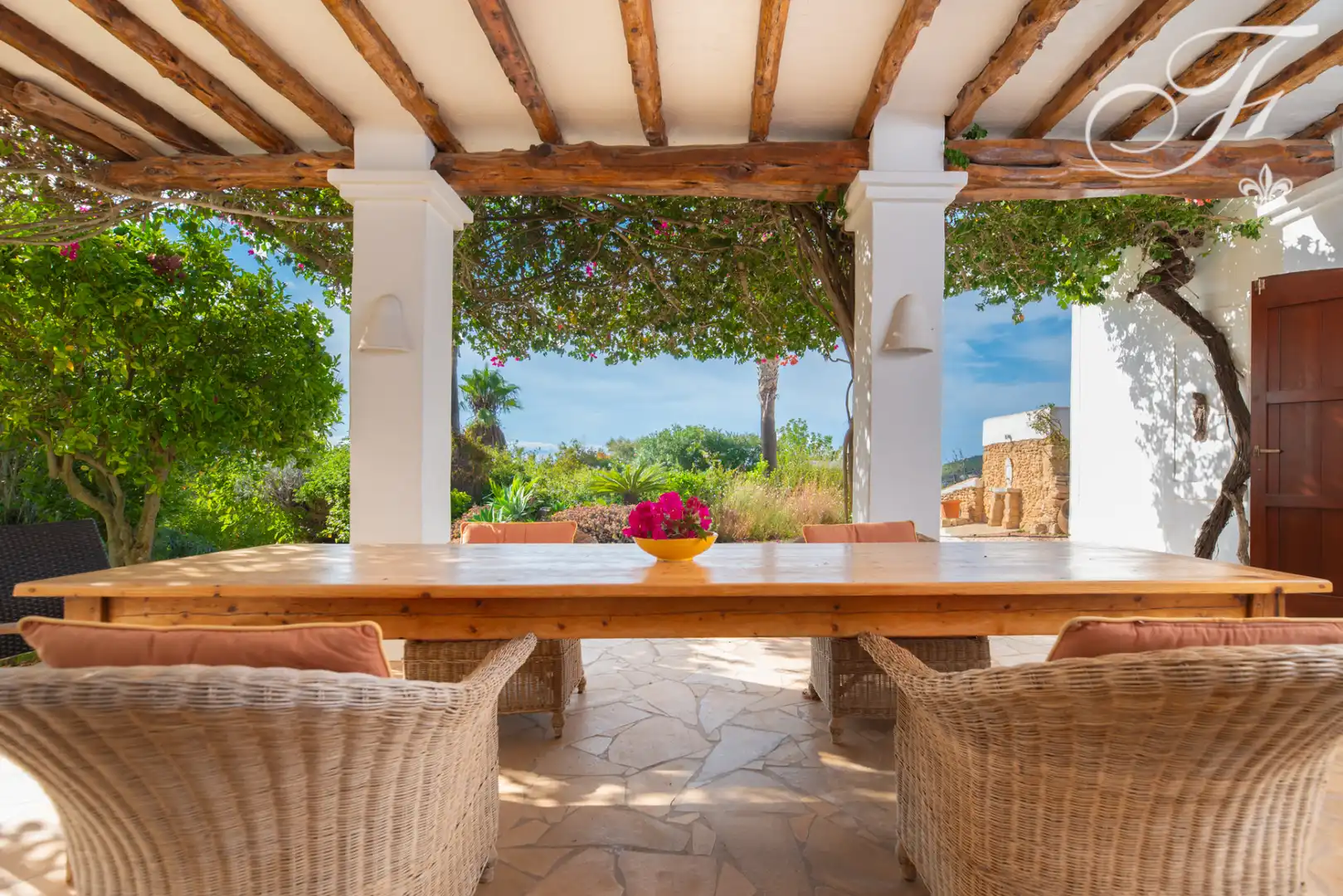 Terrassa de Finca rústica en venda en Sant Antoni de Portmany amb Calefacció, Jardí privat i Terrassa