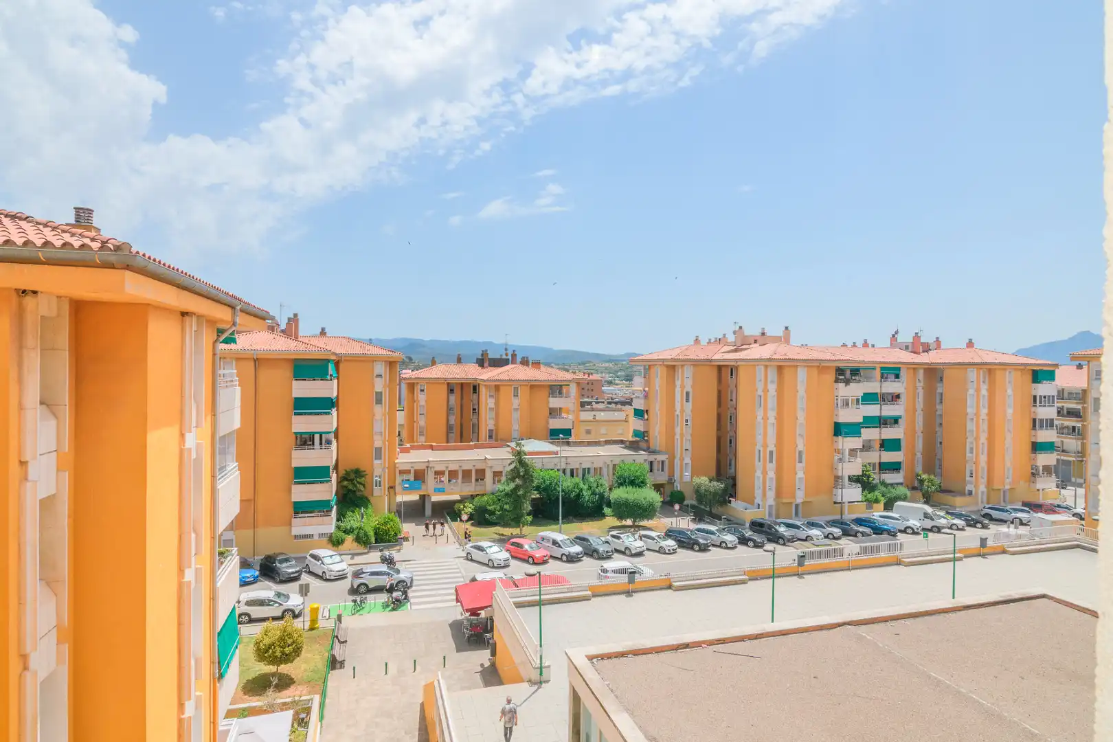 Exterior view of Flat for sale in Manresa  with Heating, Terrace and Oven
