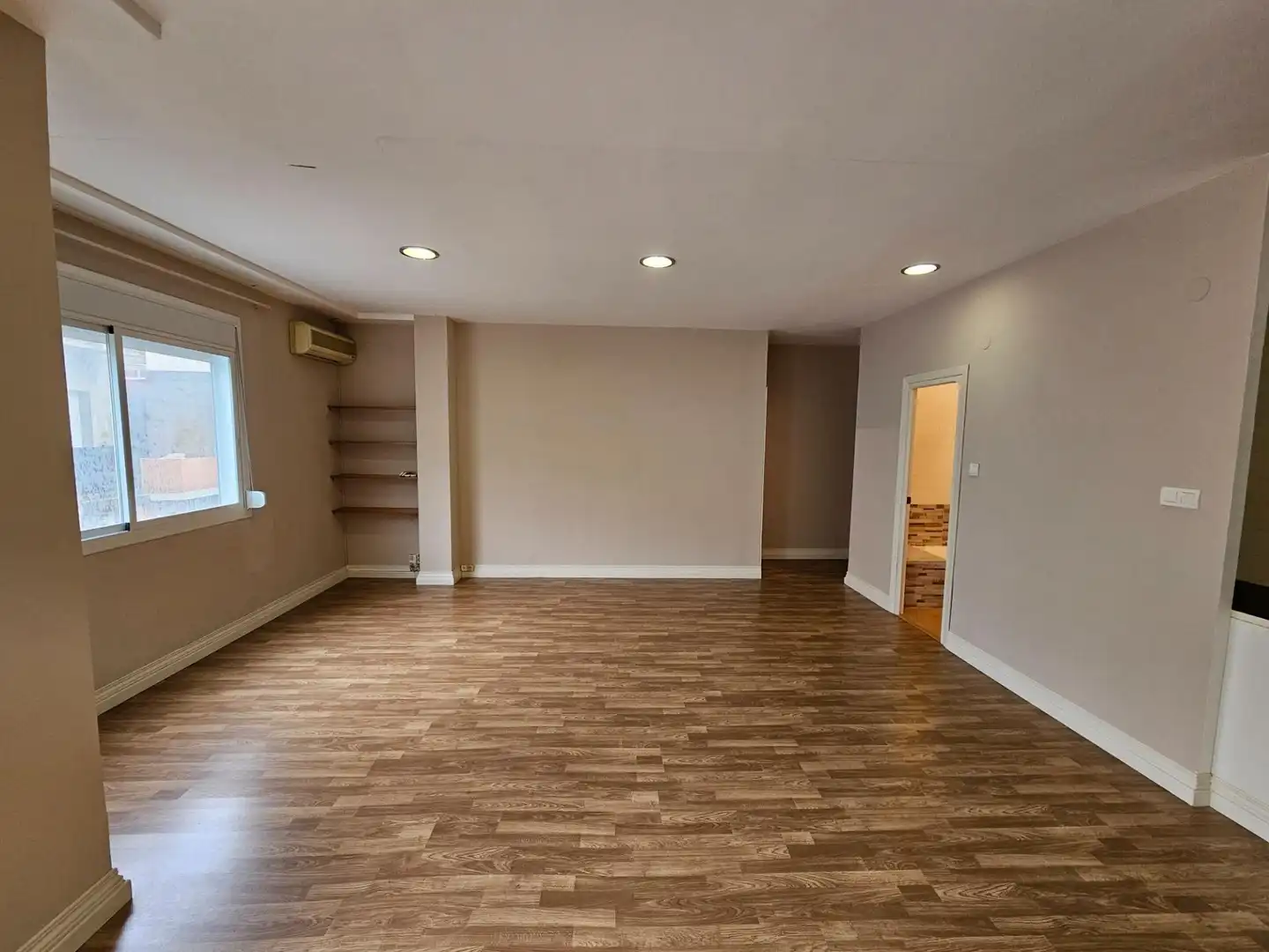 Piso con terraza en venta en Sollana, imagen 2