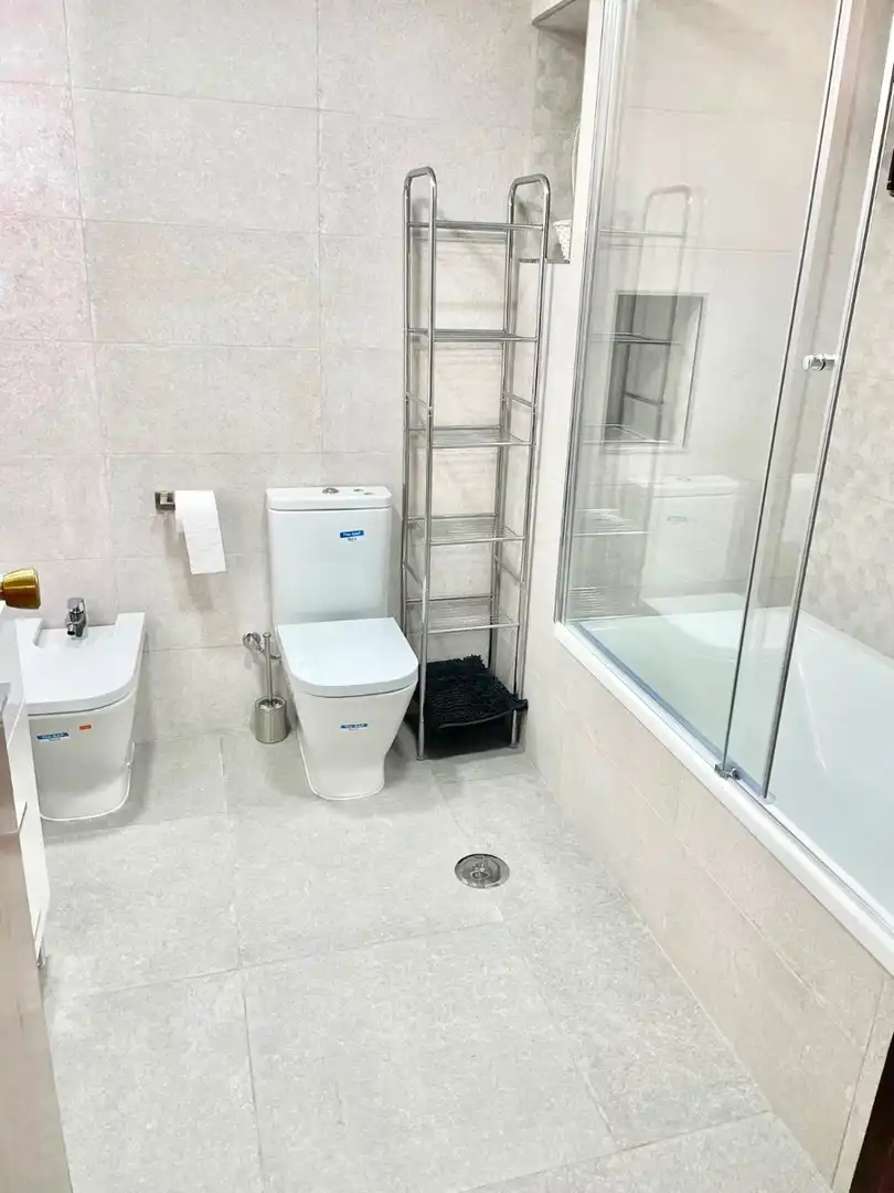 Bathroom of Apartments for rent in Cartagena  with Air Conditioner, Furnished and Washing machine