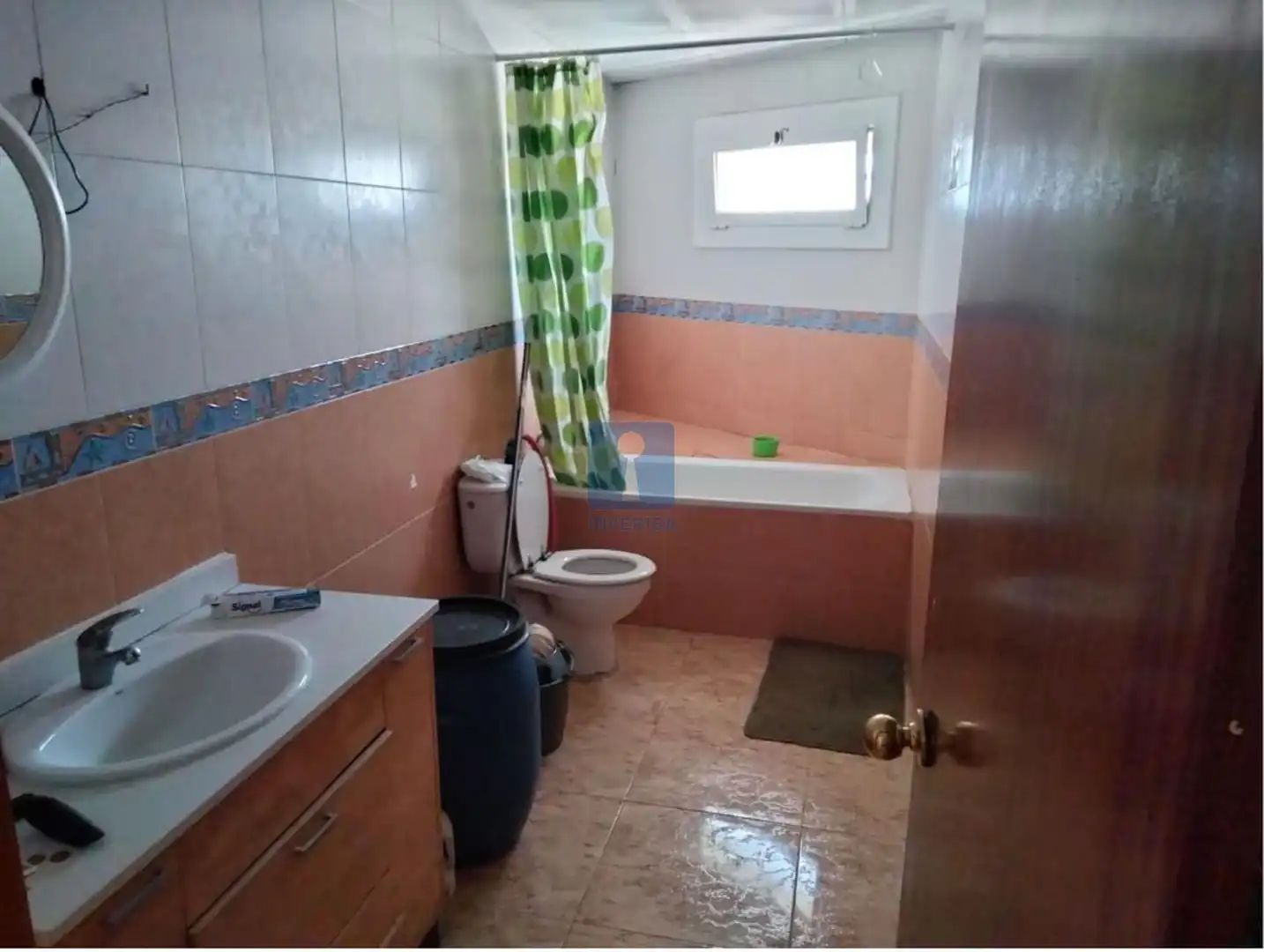Bany de Casa o xalet en venda en Sant Vicenç Dels Horts amb Calefacció, Terrassa i Traster