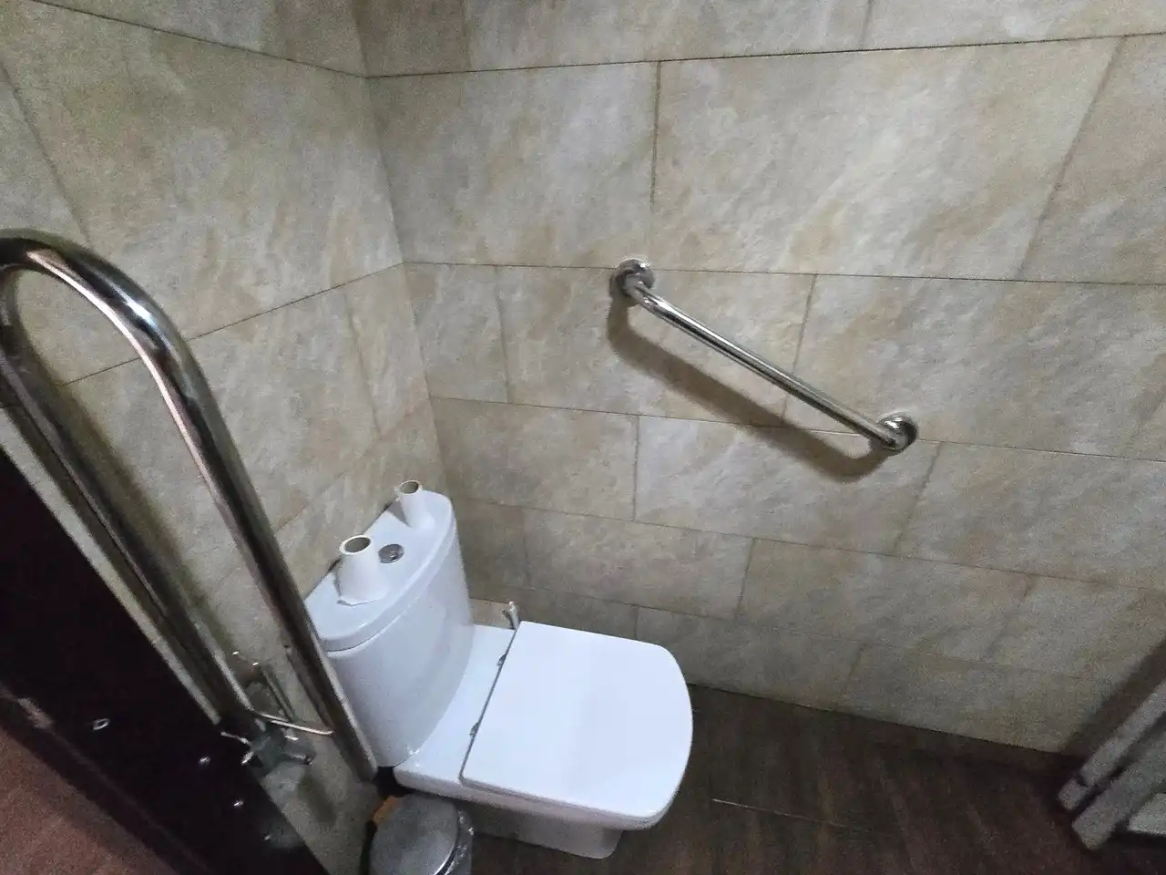 Baño de Local en venta en Albox con Aire acondicionado