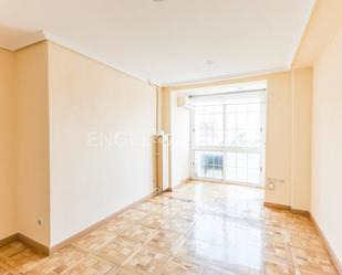 Apartment to rent in  Madrid Capital  with Air Conditioner, Heating and Parquet flooring
