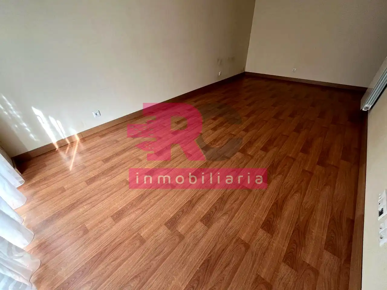 Schlafzimmer von Erdgeschoss zum Verkauf in Moriscos mit Heizung