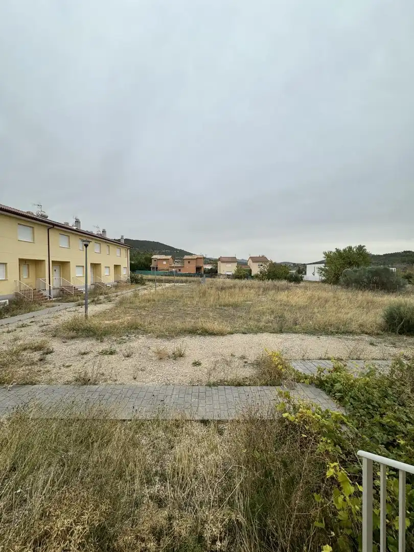 Casa adosada en venda en Albalate de Zorita amb Calefacció, Jardí privat i Internet