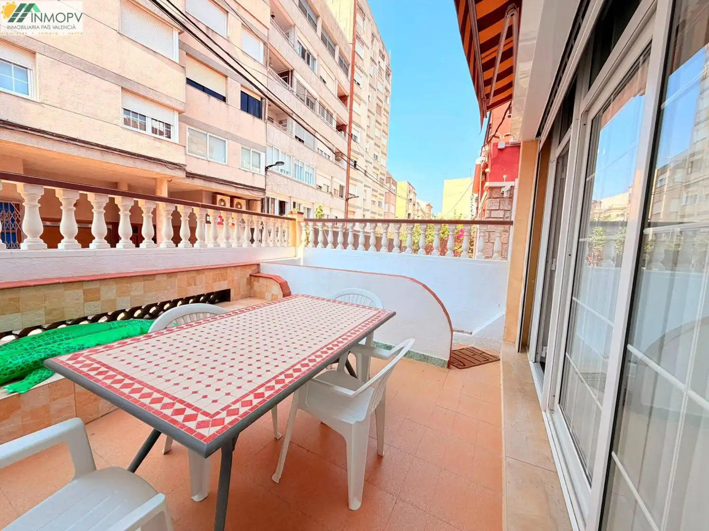 Adossat amb piscina en venda a Casco Urbano, imagen 4