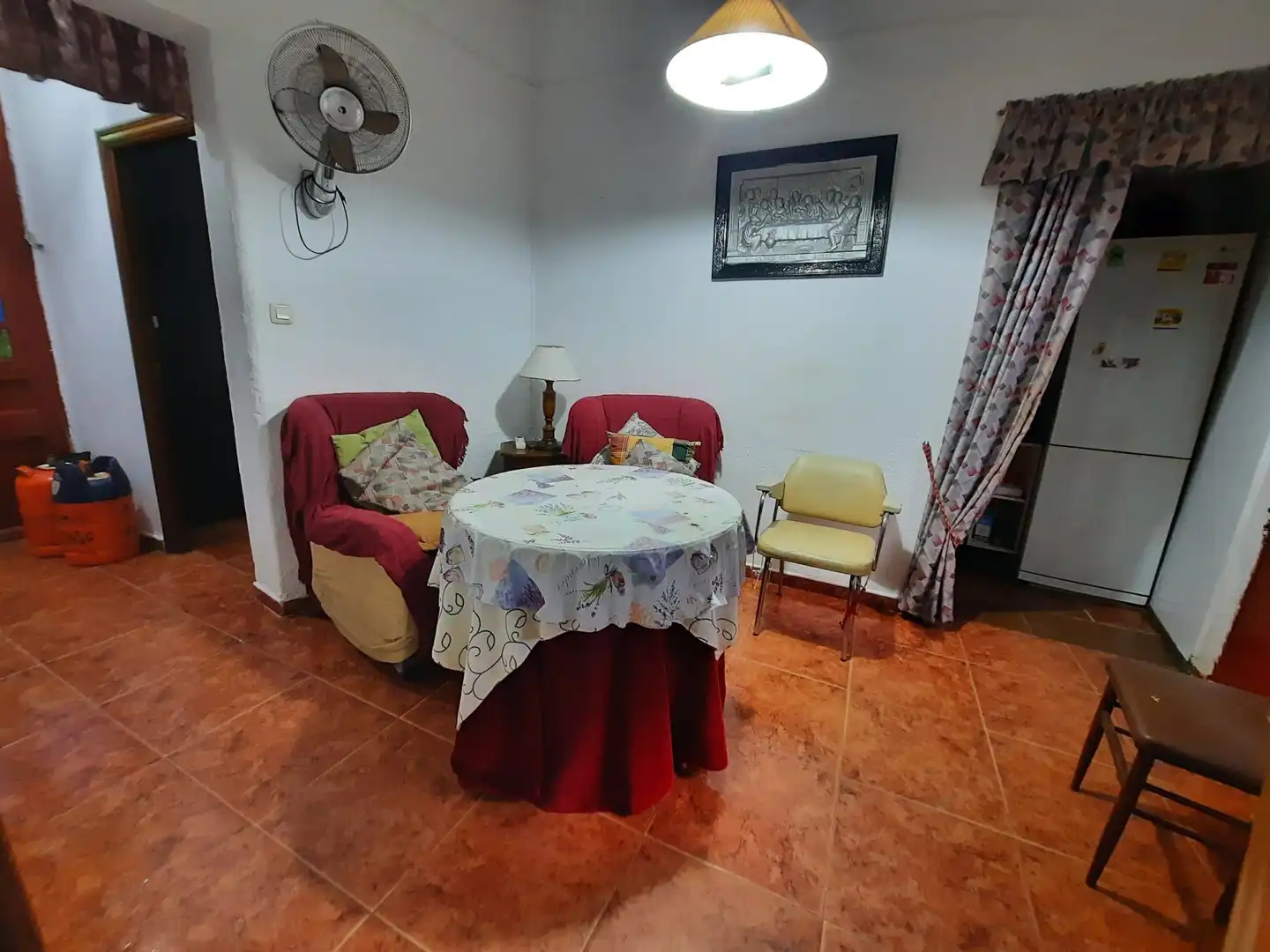 Sala d'estar de Casa o xalet en venda en Casco Antiguo