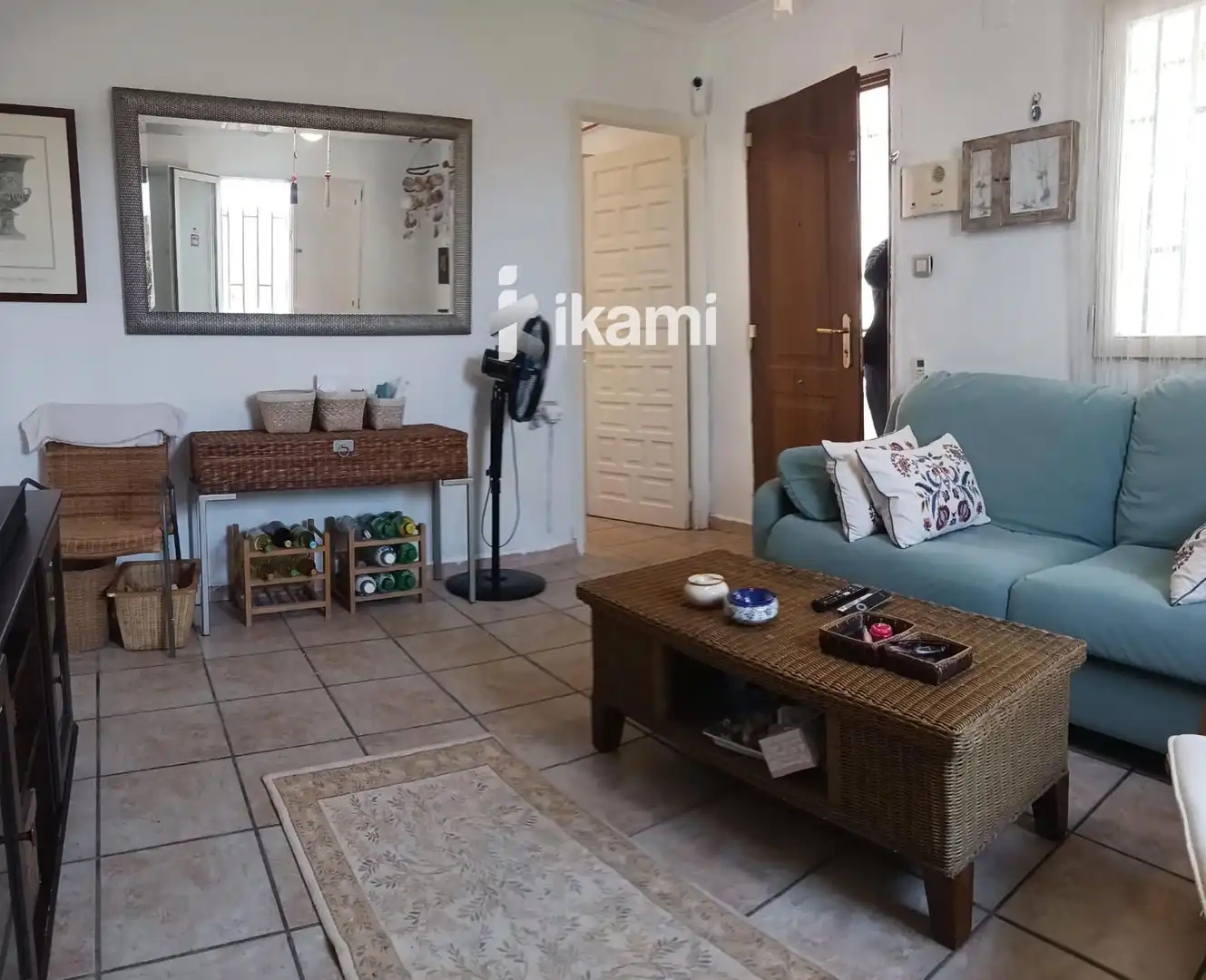 Living room of Houses for sale in Oliva  with Air Conditioner, Heating and Private garden