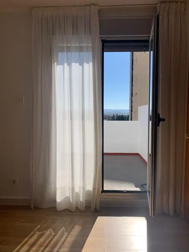 Àtic de lloguer a Arabial, 77, Camino de Ronda