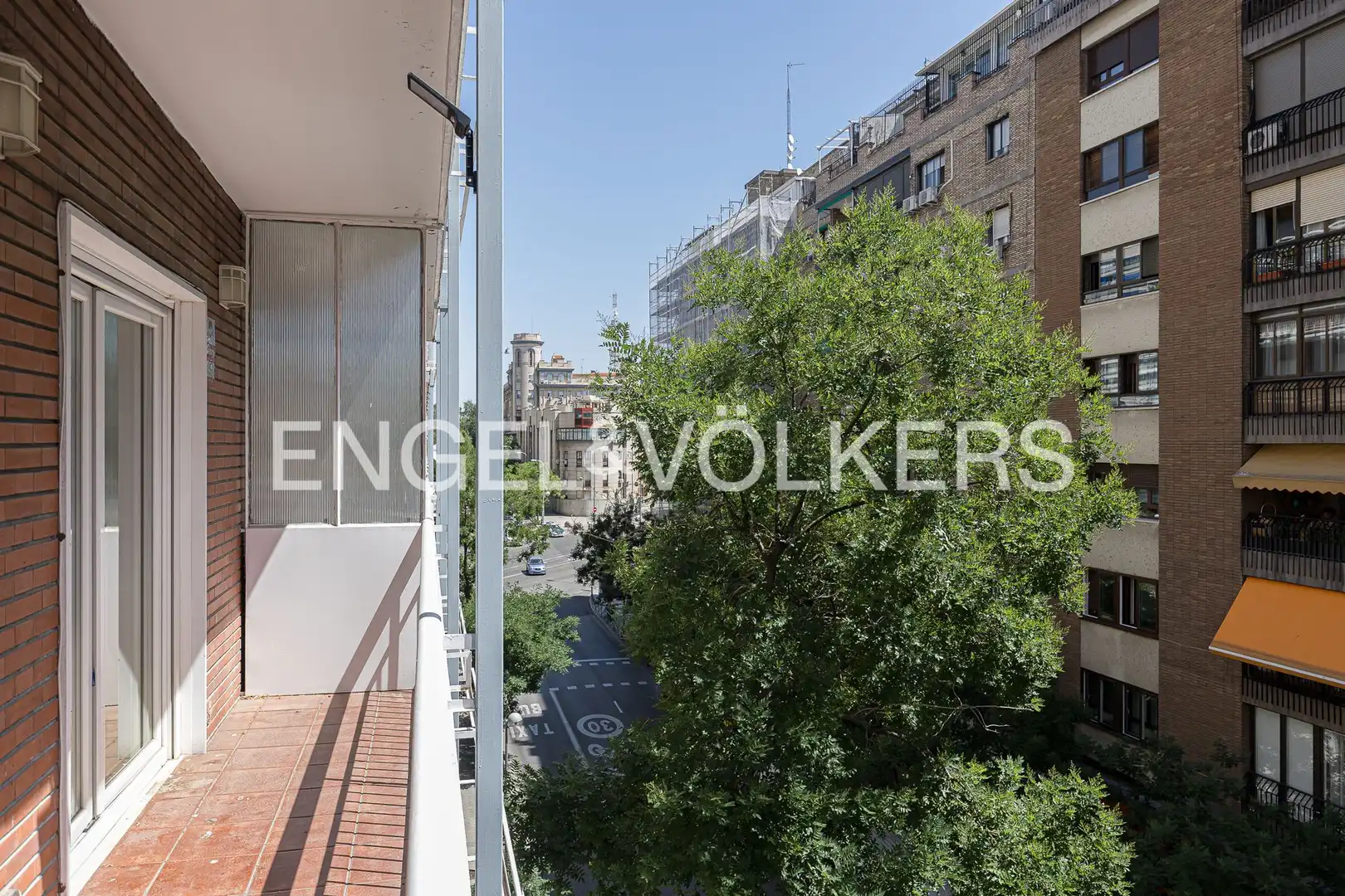 Terrassa de Pis en venda en Madrid amb Aire condicionat, Calefacció i Parquet