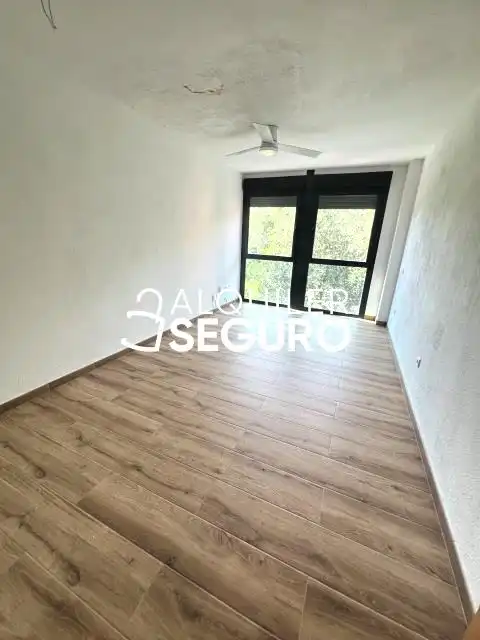 Piso de alquiler en San Nicolas , Centro