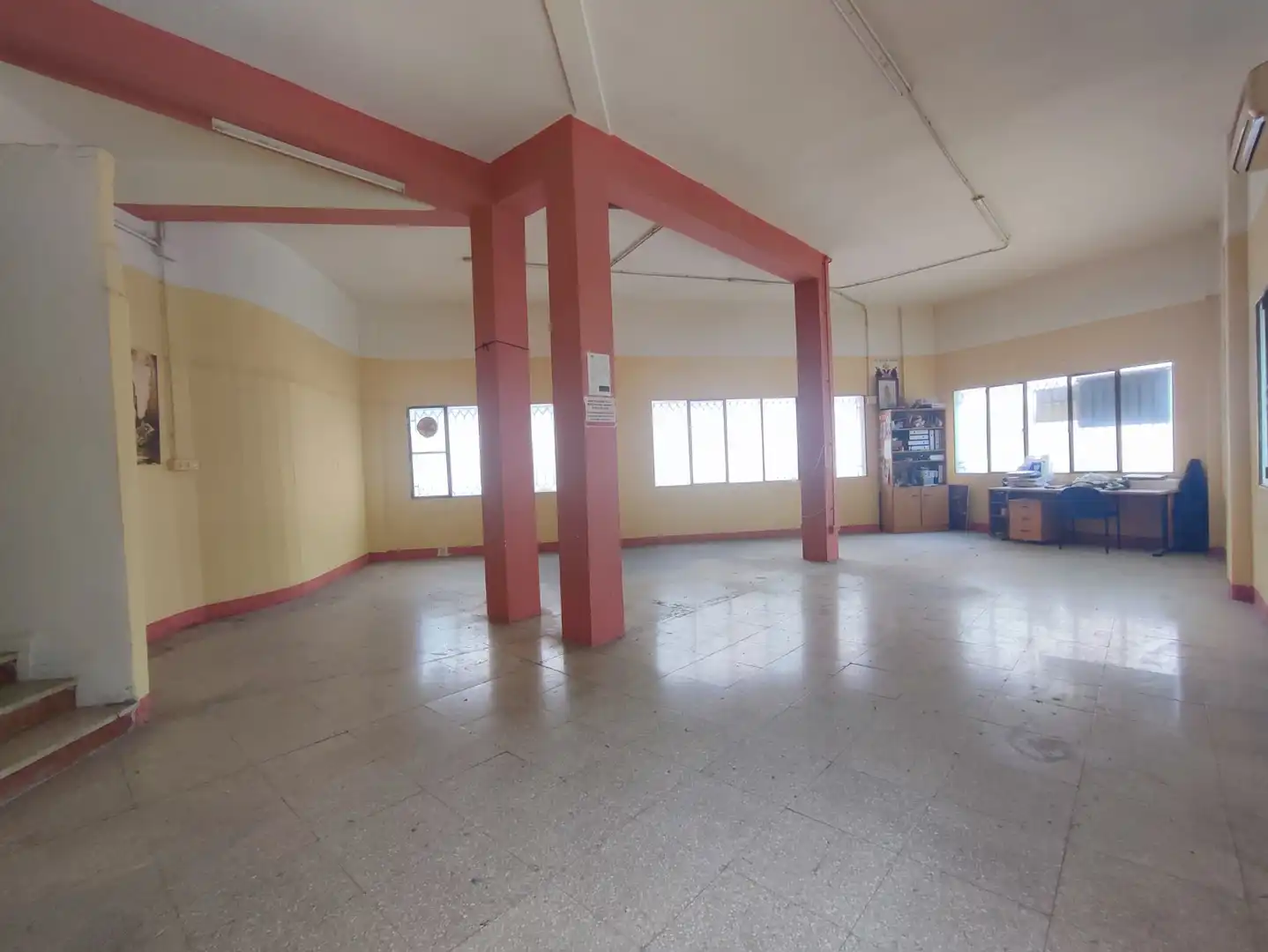 Local commercial à vendre à Plaça de San Crispín 7