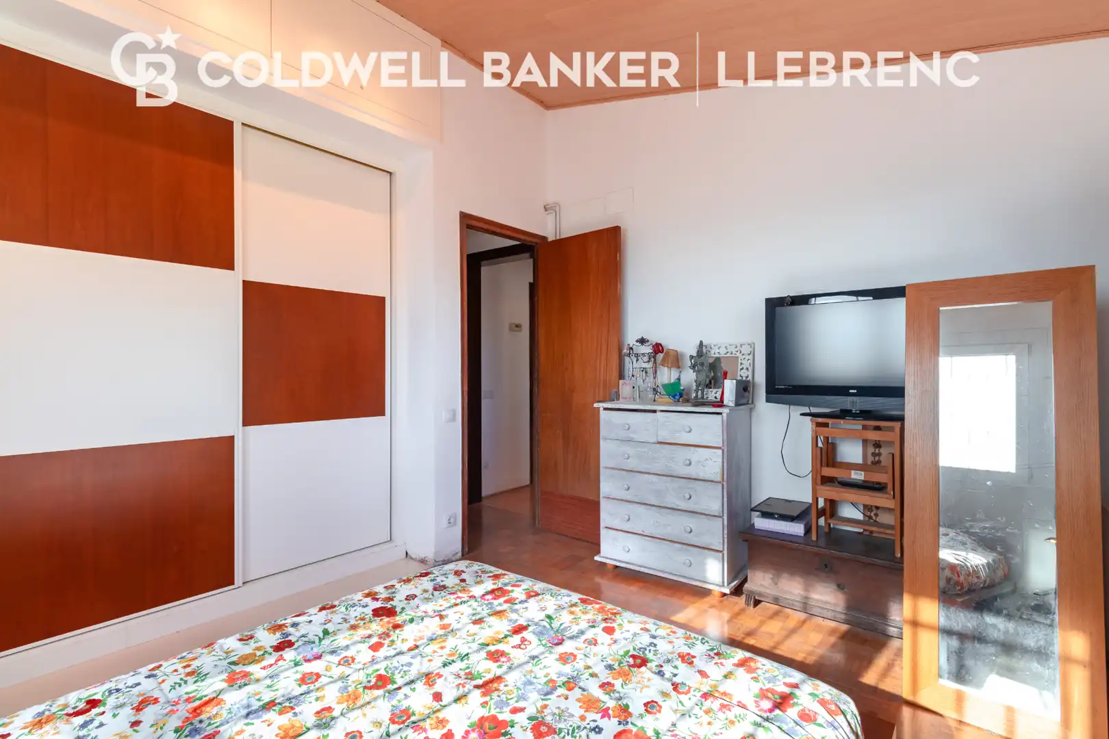Habitación de Casa o chalet en venta en Barcelona con Aire acondicionado, Calefacción y Jardín privado