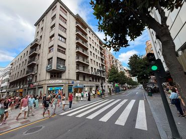 Büro mit Aufzug zur Miete in Calle Uría 40