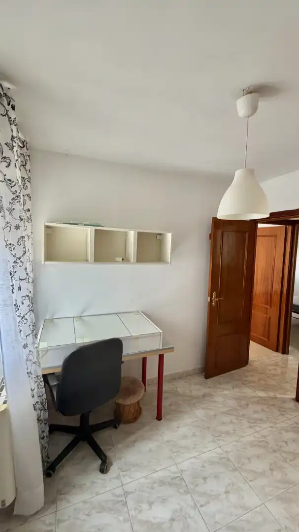 Habitación de Piso en venta en Madrid con Calefacción, Parquet y Amueblado