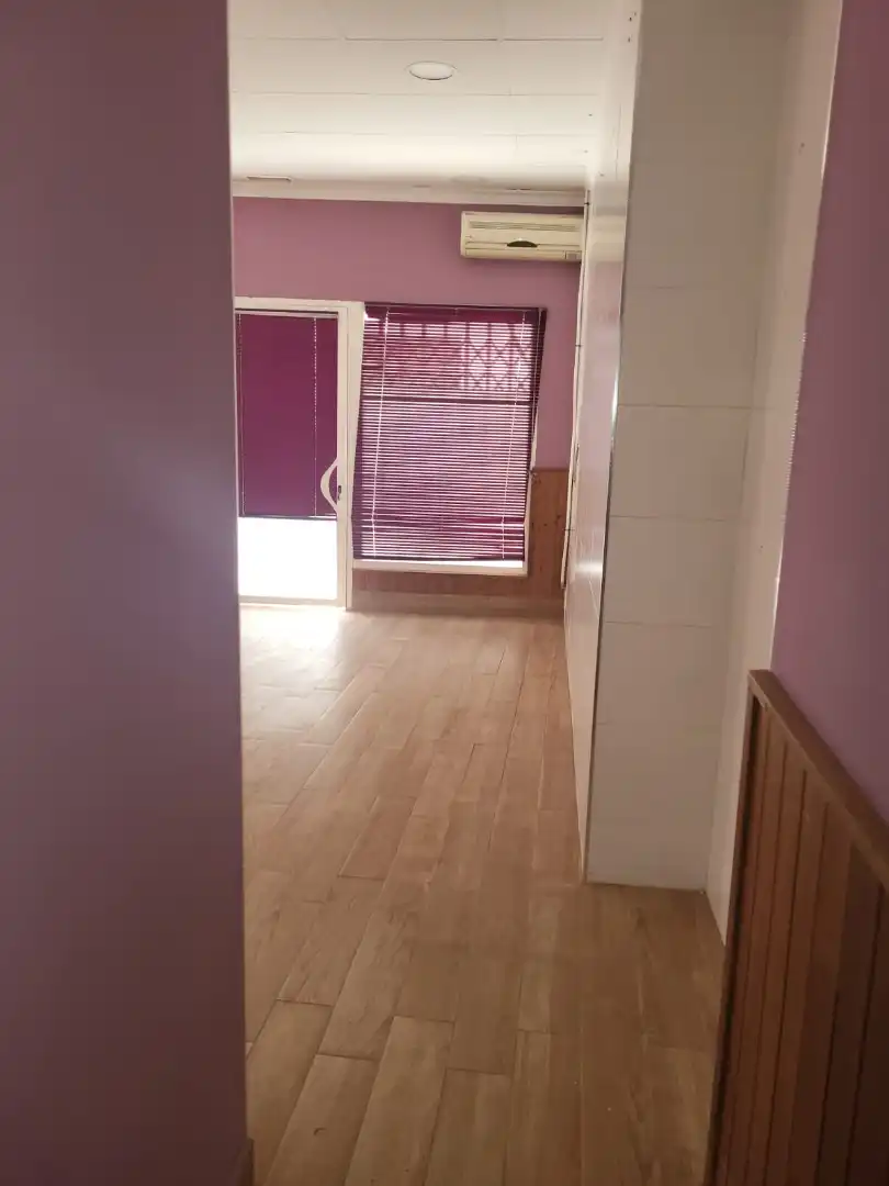 Business premises for sale in Calle Priego 38, imagen 2
