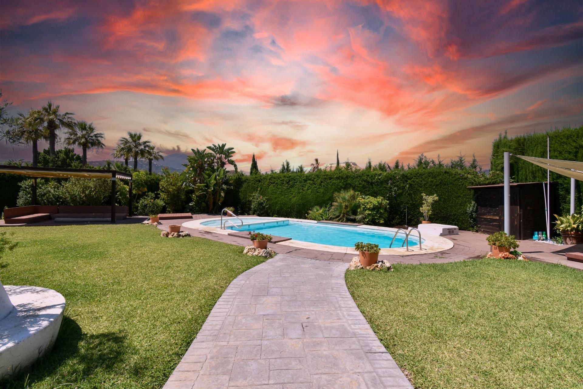 Jardín de Casa o chalet en venta en Marbella con Jardín privado, Terraza y Piscina
