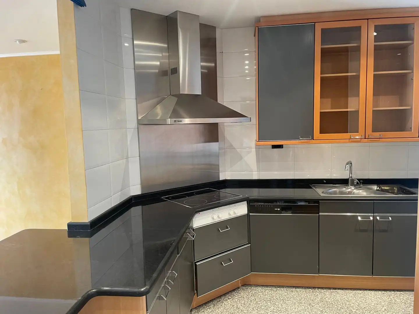 Kitchen of Attic for rent in Zaragoza  with Air Conditioner, Heating and Parquet flooring