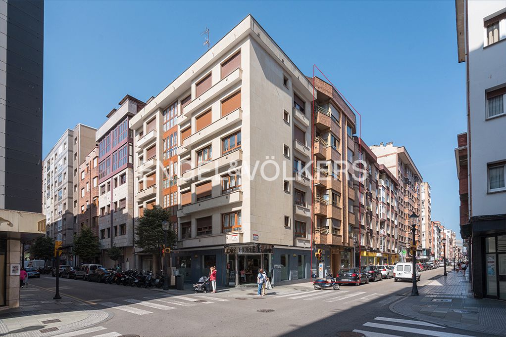 Exterior view of Duplex for sale in Gijón   with Heating, Parquet flooring and Terrace