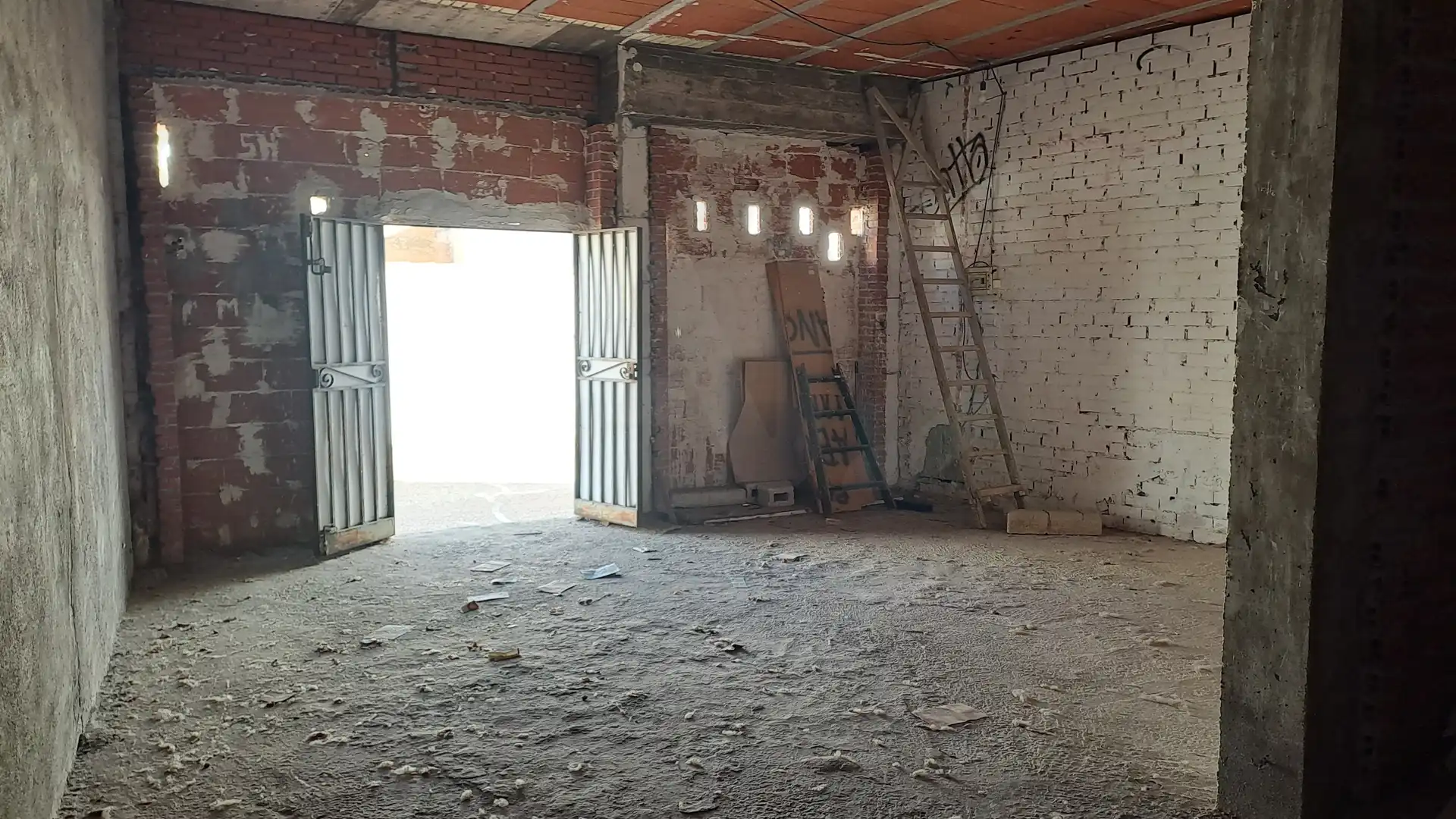 Commercial properties for rent in Meco
