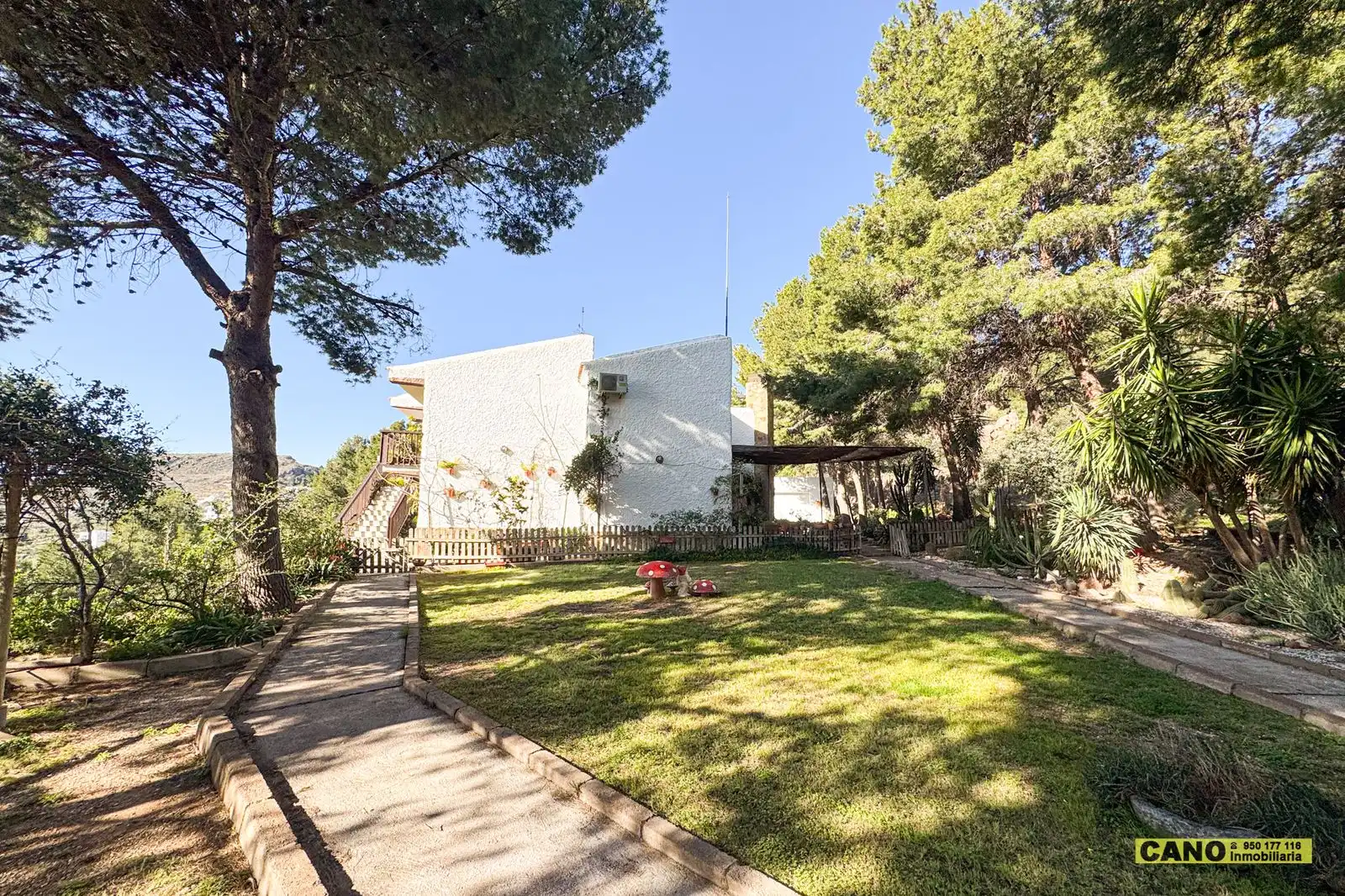 Vista exterior de Casa o xalet en venda en Felix amb Aire condicionat, Calefacció i Terrassa