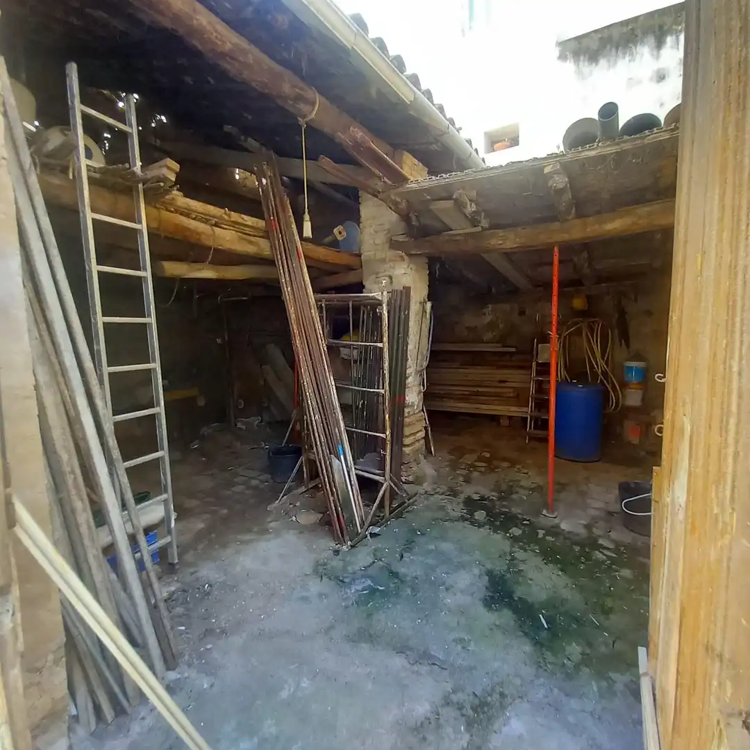 Local en venta en Tivenys