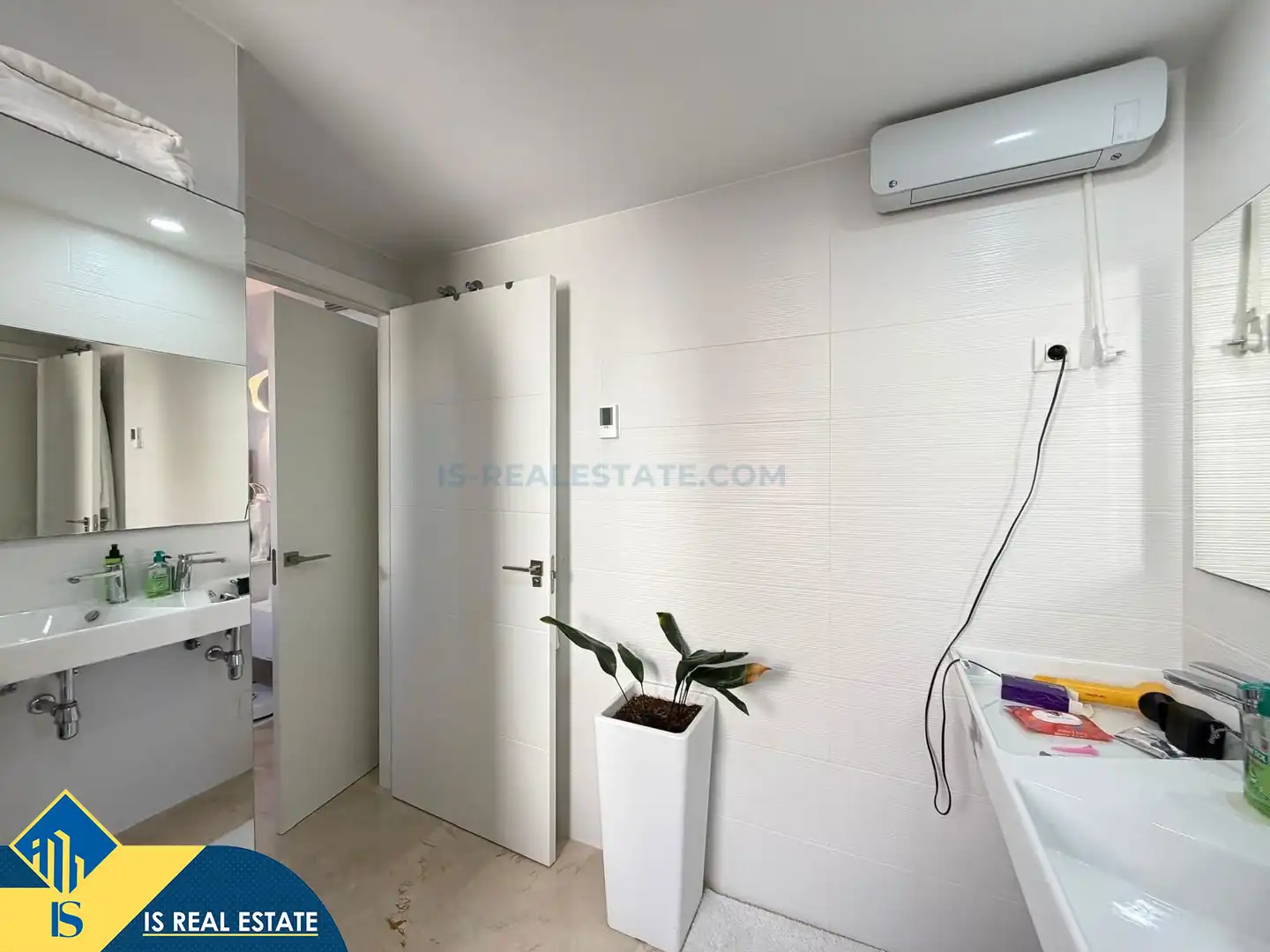 Apartment with pool for sale in Playa del Acequión, Náufragos y Rocío del Mar, imagen 41