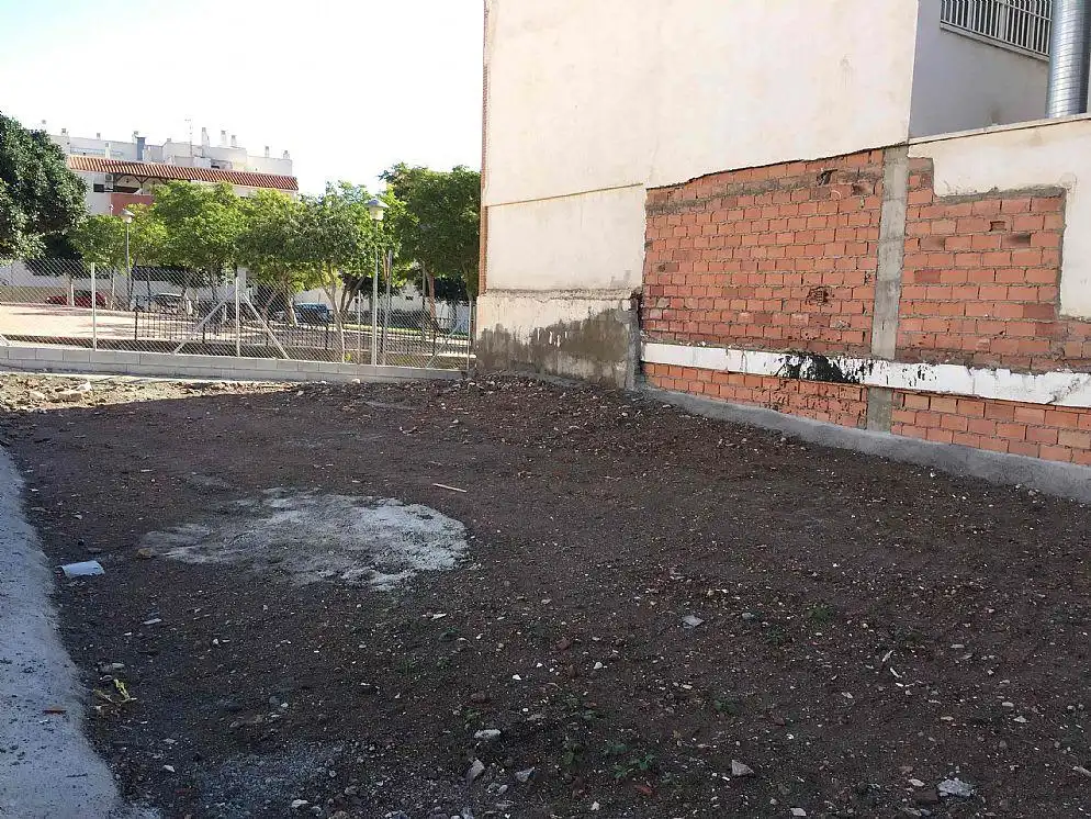 Parkplatz von Residential zum Verkauf in Almería