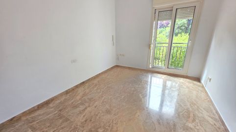 Foto 5 de Piso de alquiler en Calle Miguel Delibes, La Zubia Ciudad, La Zubia