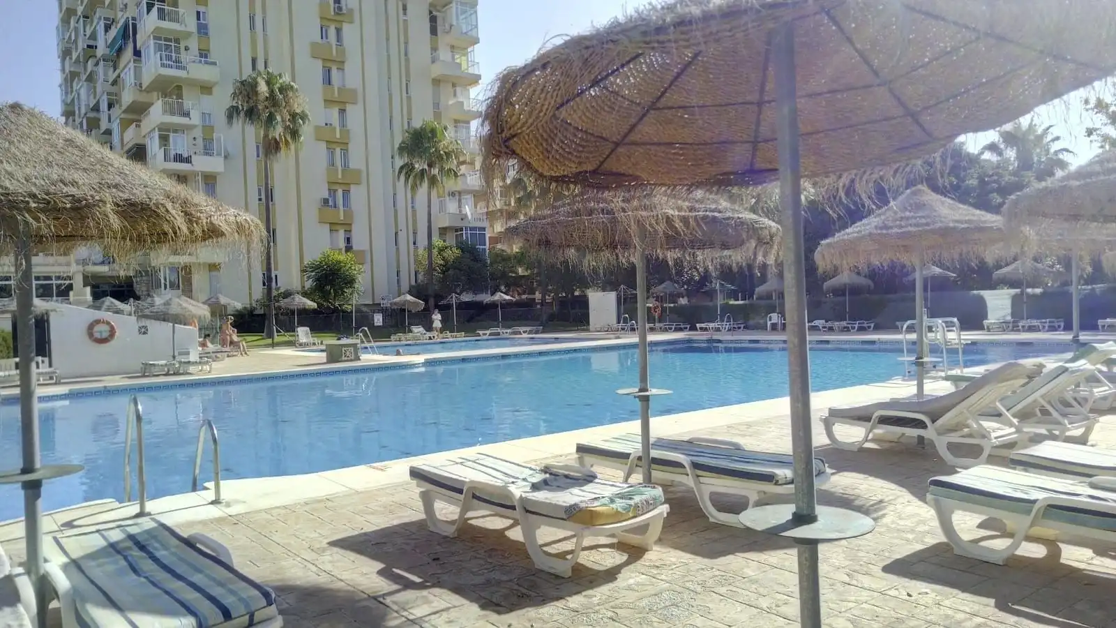 Apartamento con piscina en venta en Parque de la Paloma