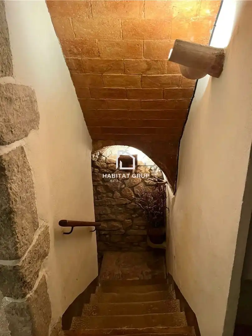 Casa o chalet en venta en Senan con Calefacción, Jardín privado y Terraza