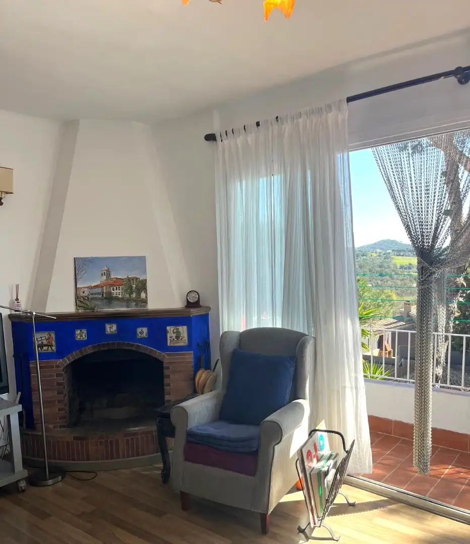 Sala d'estar de Pis en venda en Tordera amb Calefacció, Terrassa i Balcó